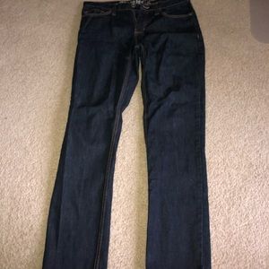 Men’s skinny dark jeans